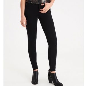 American Eagle Super Stretchy Black Jeggings / 14S